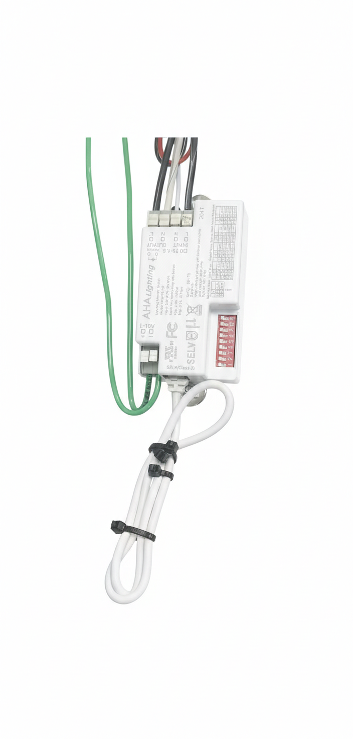 4ft LED 50W Vapor Tight Fixture w/Motion Sensor, 0-10V Dimmable, 6483 lm, 120-277V