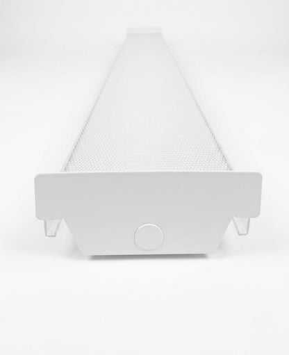 4ft Wraparound Shop Light With Emergency Battery Backup For 90 Mins CCT & Wattage Tunable 120-277V